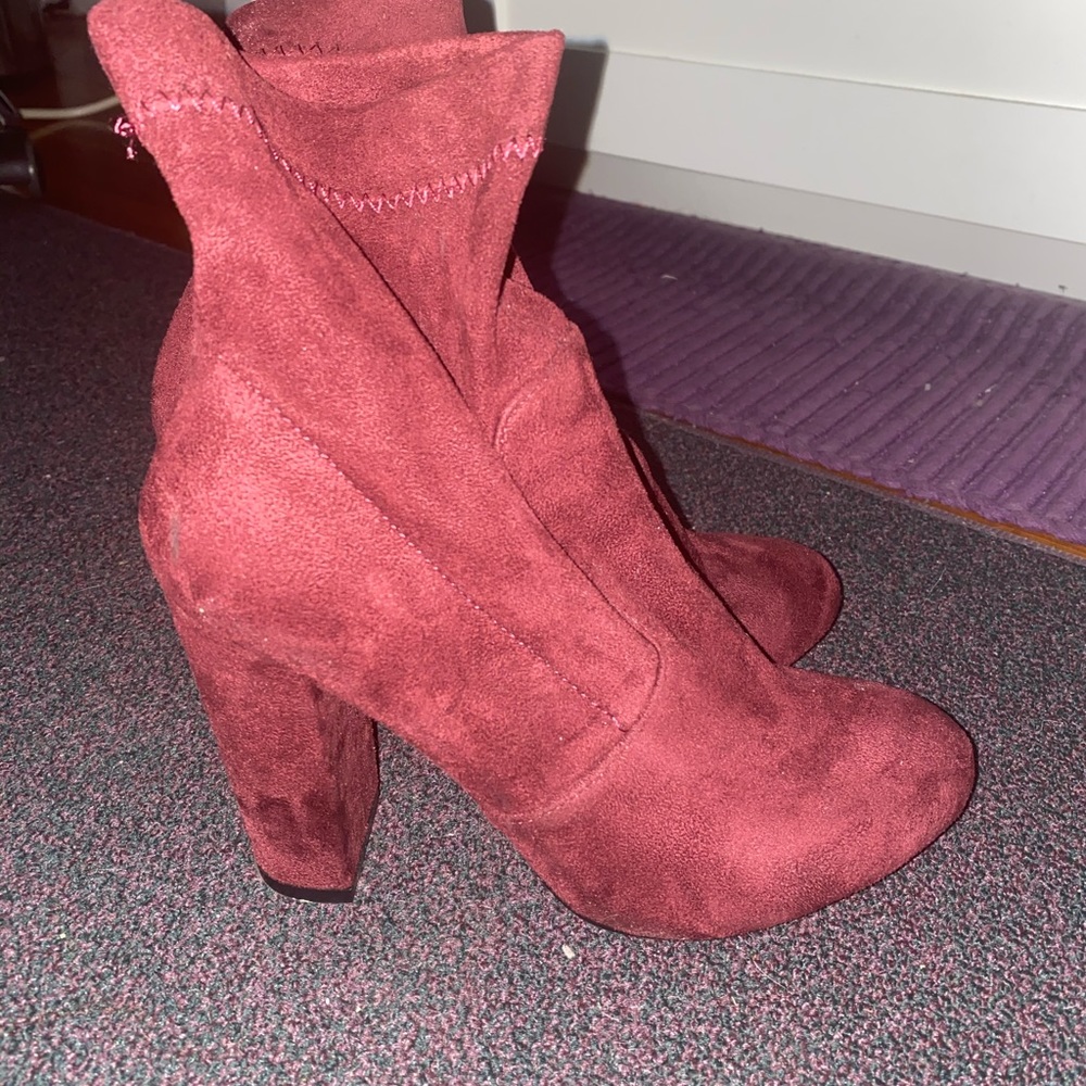 Women’s Burgundy Ankle Booties